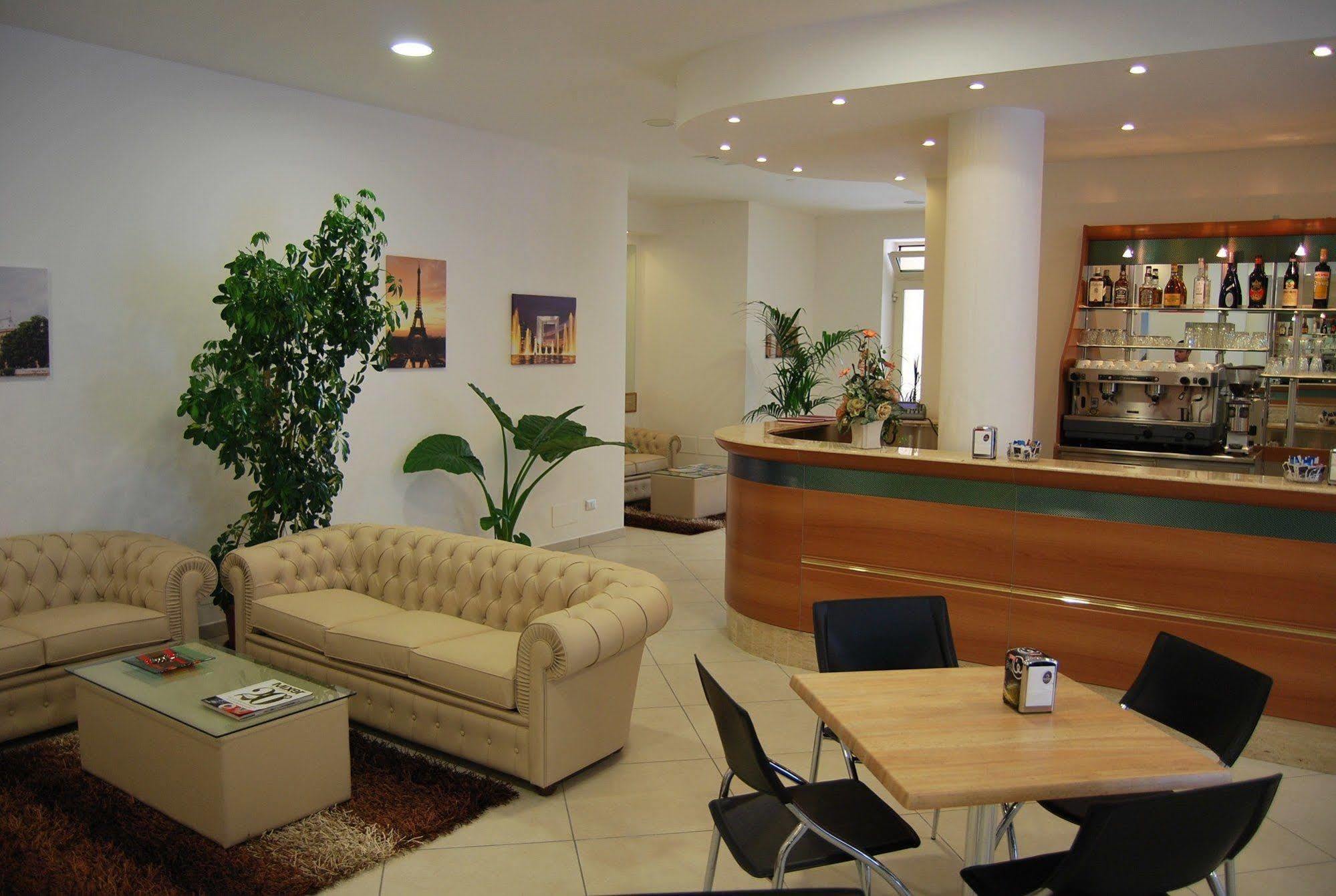 Hotel Europa Nereto Екстер'єр фото